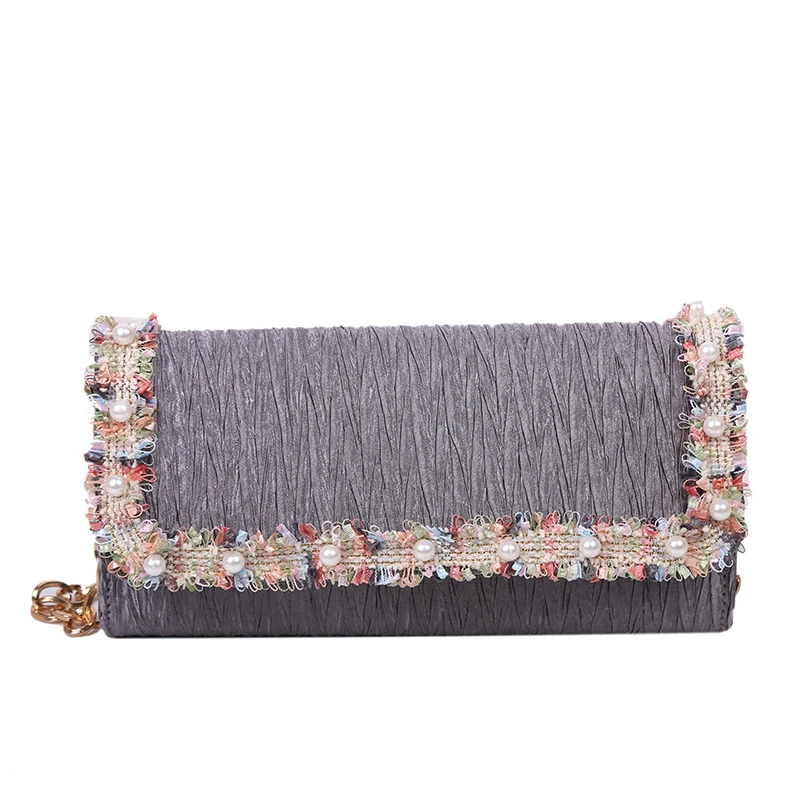 Elegant Ladies Shoulder Bag Crocodile Pattern Ruched Underarm Bag OL Appliques Pearls Messenger Bag Women Large Clutch Bag
Elegant Ladies Shoulder Bag Crocodile Pattern Ruched Underarm Bag OL Appliques Pearls Messenger Bag Women Large Clutch Bag