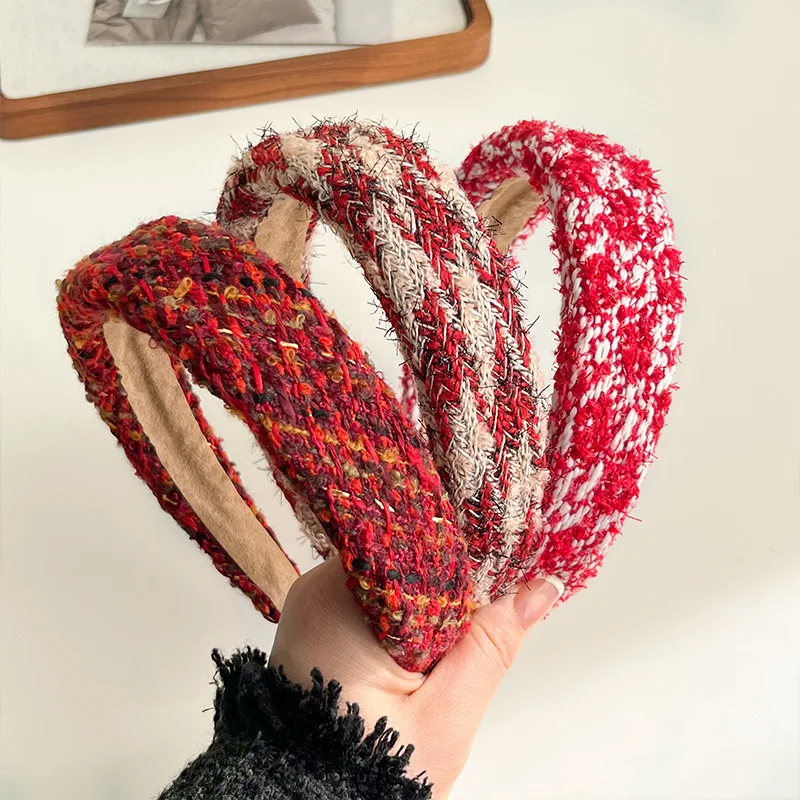 Red Tweed Hairband Christmas Wool Headband for Women Girl Wide Side Hair Hoop Christmas HairBand New Year Hair Accessories
Red Tweed Hairband Christmas Wool Headband for Women Girl Wide Side Hair Hoop Christmas HairBand New Year Hair Accessories
