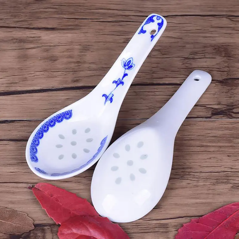 

1pcs Ceramic Spoon China Soup Spoon Stir Soup Spoons for Soup And Rice Kitchen