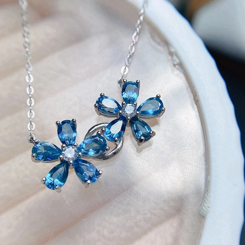 Natural Topaz Pendant women's exclusive blue 925 Sterling Silver fresh and simple
Natural Topaz Pendant women's exclusive blue 925 Sterling Silver fresh and simple