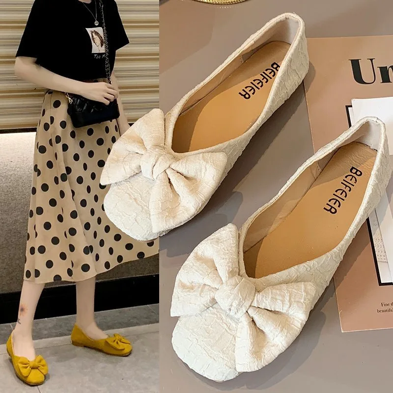 Туфли женские на низком каблуке, искусственная кожа, базовые, без каблука 
Туфли женские на низком каблуке, искусственная кожа, базовые, без каблука