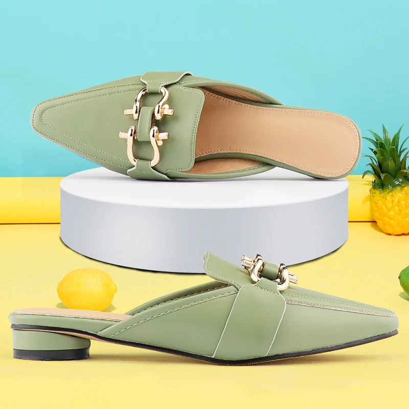 Women's Mules Leather 2023 Fashion Summer Low-Heeled Slippers Elegant Luxury Comfortable Shoe
Women's Mules Leather 2023 Fashion Summer Low-Heeled Slippers Elegant Luxury Comfortable Shoe