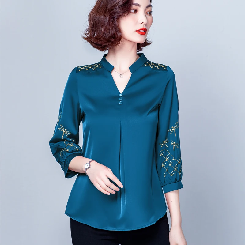 Silk Shirts Women Embroidered Shirt Women Long Sleeve Blouse Shirts Office Lady Satin Silk Blouse Top Basic V-Neck OL Women Tops
Silk Shirts Women Embroidered Shirt Women Long Sleeve Blouse Shirts Office Lady Satin Silk Blouse Top Basic V-Neck OL Women Tops