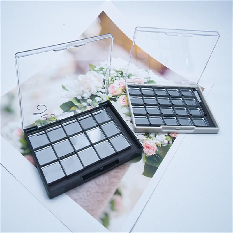 1PC Empty Eyeshadow Dish DIY Eyeshadow Palette Eye Makeup Storage Box For Women Girls 1/15/20 Grids Beginners Cosmetic Container
1PC Empty Eyeshadow Dish DIY Eyeshadow Palette Eye Makeup Storage Box For Women Girls 1/15/20 Grids Beginners Cosmetic Container