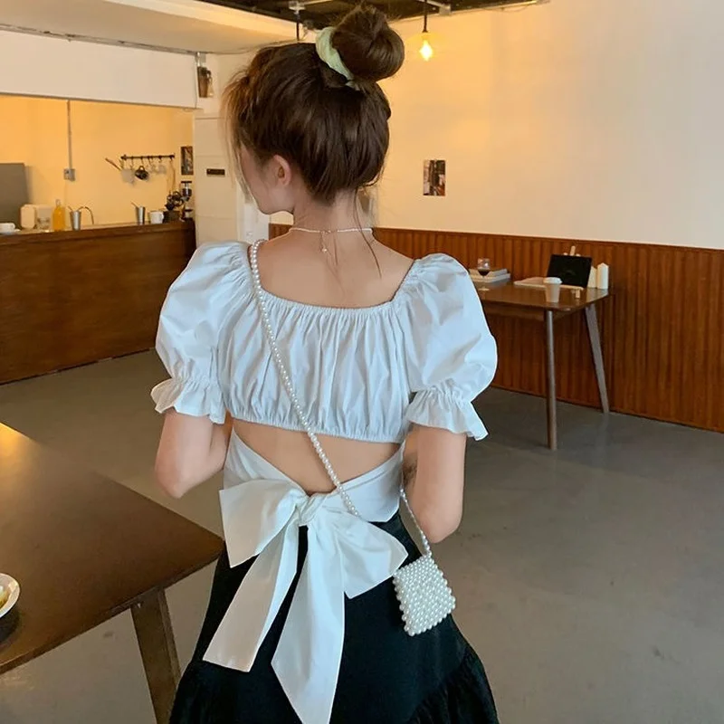 J GIRLS Summer New Back Cropped Tops Women French Square Neck Bow Bandage Shirts Female Fashion Blue Puff Sleeve Blouse
J GIRLS Summer New Back Cropped Tops Women French Square Neck Bow Bandage Shirts Female Fashion Blue Puff Sleeve Blouse
