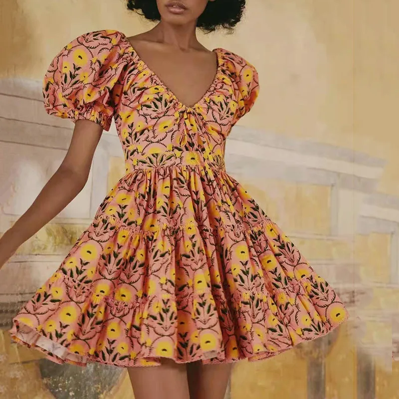 2021 French Style Vintage Puff Sleeve Flounced Prom Dress Lady Sexy V Neck Floral Print High Waist Slim Evening Party Vestido
2021 French Style Vintage Puff Sleeve Flounced Prom Dress Lady Sexy V Neck Floral Print High Waist Slim Evening Party Vestido