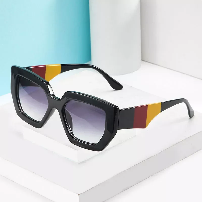New in Famous Luxury Brand Design Cat Eye Sunglasses Women Vintage Multicolor Frame Mirror Sun Glasses for Female UV400 y2k hair
New in Famous Luxury Brand Design Cat Eye Sunglasses Women Vintage Multicolor Frame Mirror Sun Glasses for Female UV400 y2k hair