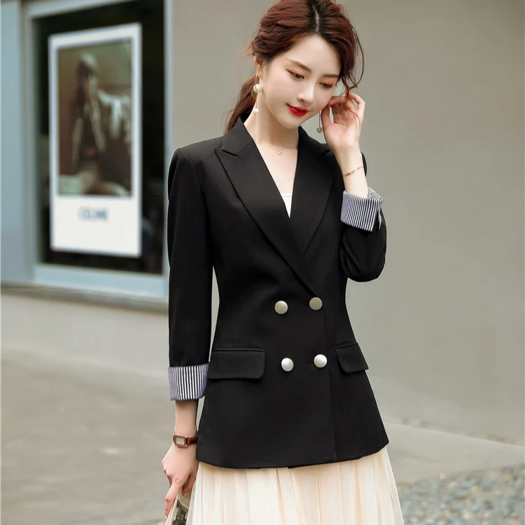 Wholesale ladies blazers trendy high quality fashion clothing for women 2020 with blazer
Wholesale ladies blazers trendy high quality fashion clothing for women 2020 with blazer