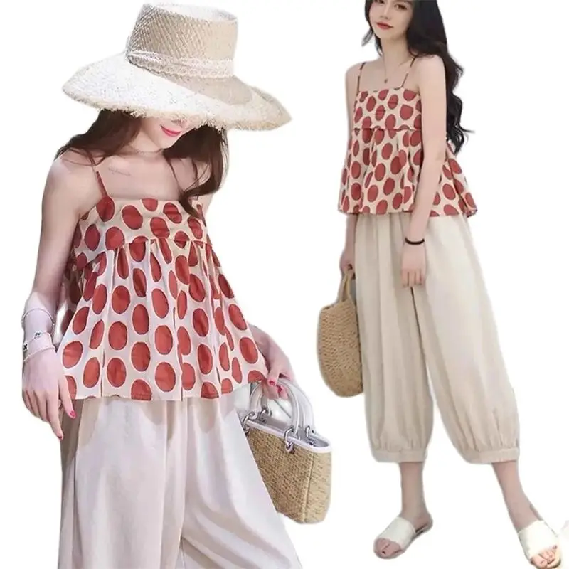 2022 Summer New Korean Version Women Fashion Wide-Leg Pant Suit Loose Large Leaky Shoulder Polka Dot Suspender Top Two-Piece Set
2022 Summer New Korean Version Women Fashion Wide-Leg Pant Suit Loose Large Leaky Shoulder Polka Dot Suspender Top Two-Piece Set