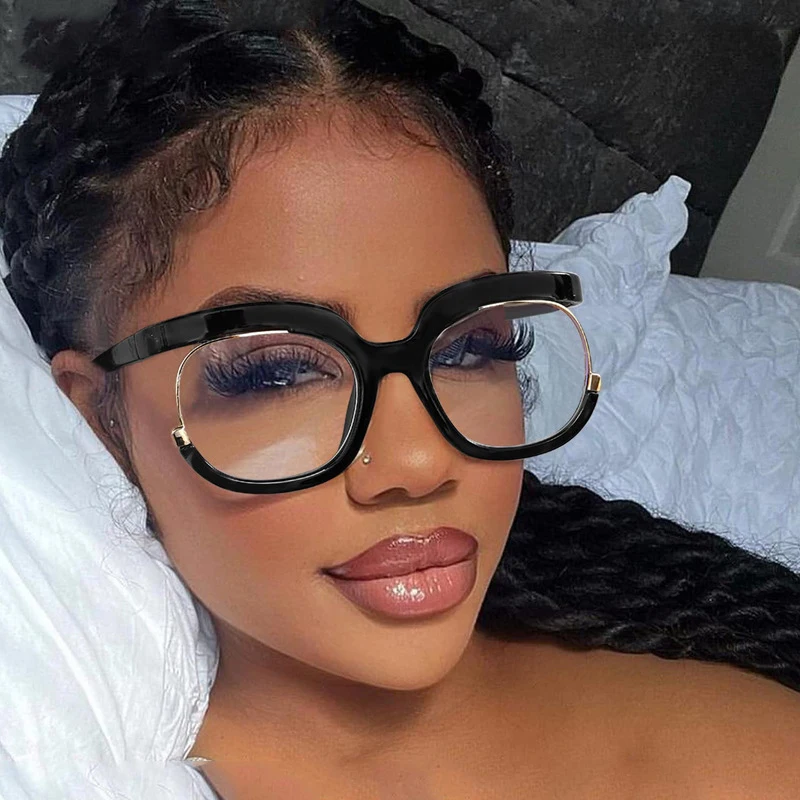 9051 Europe and America fashion semi-round frame anti-blue light glasses frame female, the latest metal personality flat glasses
9051 Europe and America fashion semi-round frame anti-blue light glasses frame female, the latest metal personality flat glasses