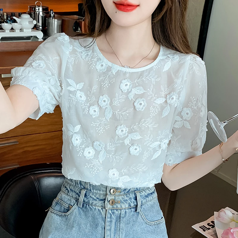 White Puff Sleeve Blouses Women Tops 2023 Summer New Sweet Floral Embroidery Chiffon Shirts O Neck Casual Elegant Clothing 27012
White Puff Sleeve Blouses Women Tops 2023 Summer New Sweet Floral Embroidery Chiffon Shirts O Neck Casual Elegant Clothing 27012