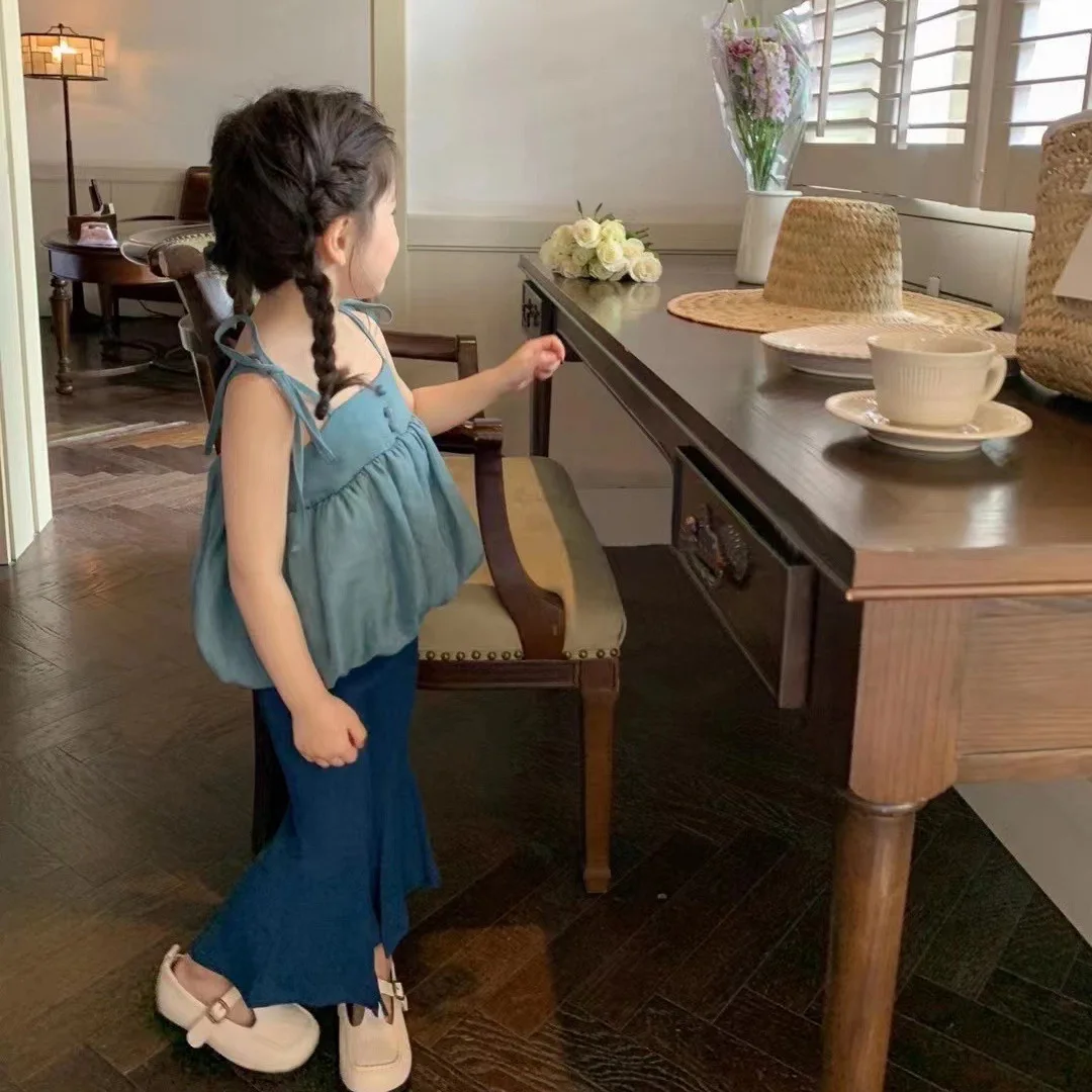 Girls Summer Sling Suit 2022 Summer Children'S Casual Sleeveless +Flared Pants Children'S Clothing Sets Girls Fashion Kids Outfi
Girls Summer Sling Suit 2022 Summer Children'S Casual Sleeveless +Flared Pants Children'S Clothing Sets Girls Fashion Kids Outfi