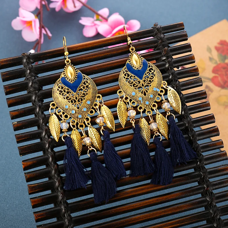 Boho Leaf Tassel Earrings For Women Jewelry Crystal Bead Vintage Hollow Geometric Enamel Bohemian Drop Earrings boucle d’oreille
Boho Leaf Tassel Earrings For Women Jewelry Crystal Bead Vintage Hollow Geometric Enamel Bohemian Drop Earrings boucle d’oreille