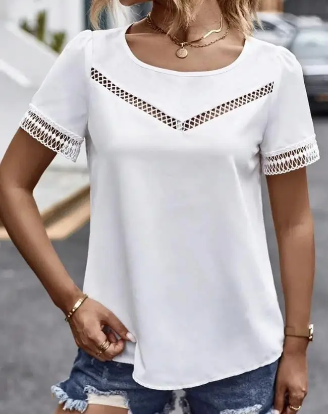 Top Women 2023 Summer Fashion Lace Patch Hollow Out Casual Plain Round Neck Short Sleeve Daily T-Shirt Top Y2K Clothes
Top Women 2023 Summer Fashion Lace Patch Hollow Out Casual Plain Round Neck Short Sleeve Daily T-Shirt Top Y2K Clothes