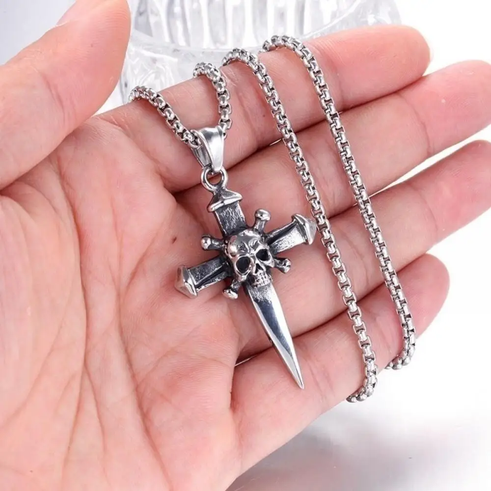 Simple Domineering Hip-Hop Rock Personality Male Necklace Silver Skull Cross Jewelry Anniversary Gift for Men
Simple Domineering Hip-Hop Rock Personality Male Necklace Silver Skull Cross Jewelry Anniversary Gift for Men