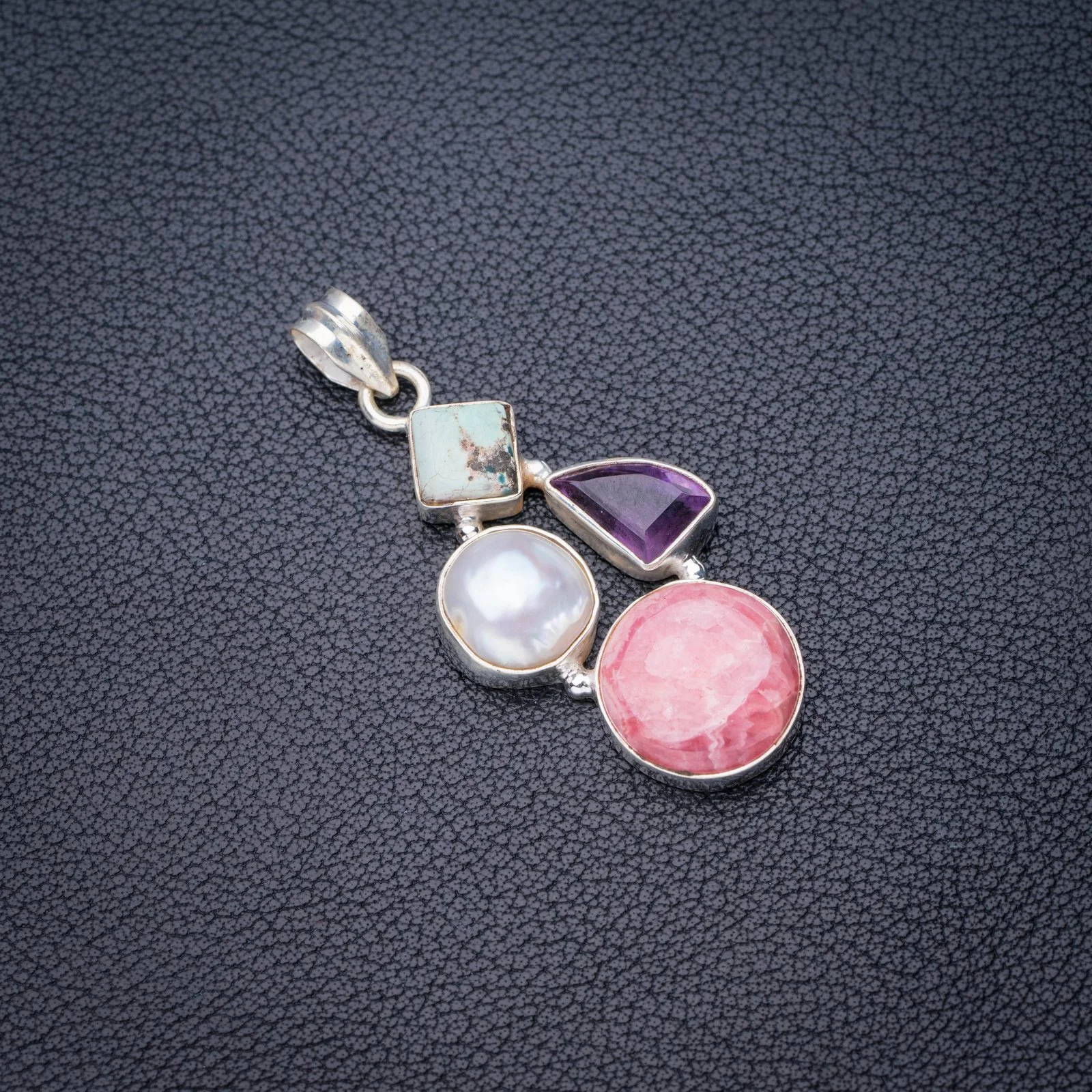StarGems Natural Rhodochrosite Biwa Pearl,Turquoise And Amethyst Handmade 925 Sterling Silver Pendant 2" E4569
StarGems Natural Rhodochrosite Biwa Pearl,Turquoise And Amethyst Handmade 925 Sterling Silver Pendant 2" E4569