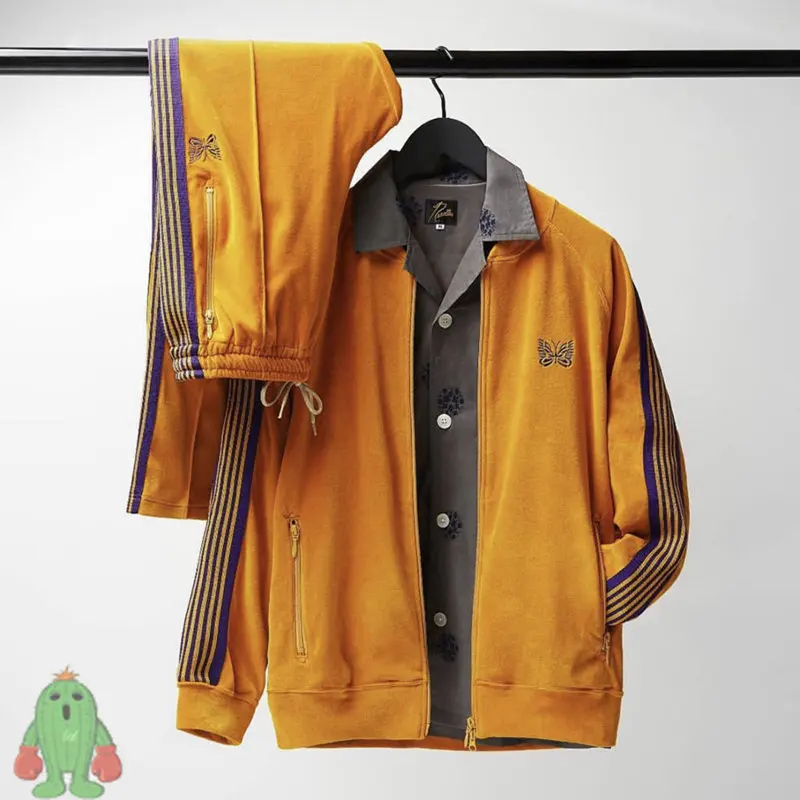 Yellow Velvet Needles Tracksuit Side Webbing Embroidery Butterfly AWGE Mesh Pants Couple Zipper Set
Yellow Velvet Needles Tracksuit Side Webbing Embroidery Butterfly AWGE Mesh Pants Couple Zipper Set