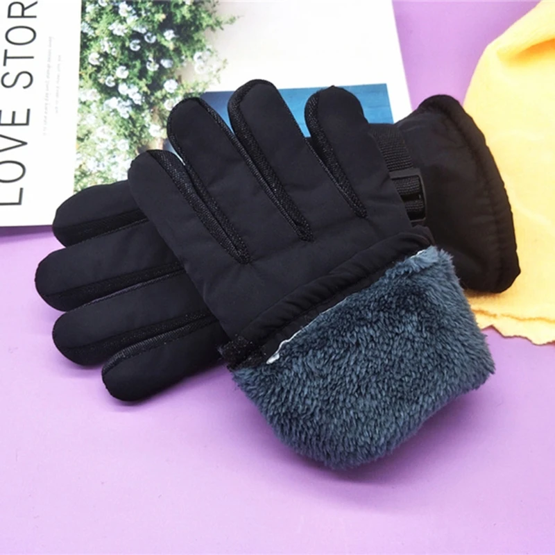 1 Pair Children Skiing Cycling Gloves Soft Thick Warm Mittens Waterproof Windproof Outdoor Sports Snowboard Gloves for Kids Boys
1 Pair Children Skiing Cycling Gloves Soft Thick Warm Mittens Waterproof Windproof Outdoor Sports Snowboard Gloves for Kids Boys
