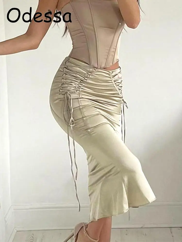 Odessa 2022 Summer Silk Satin High Waist Skirt Women Elegant Lace-Up Zipper Ruched Mermaid Skirts Party Club Slim Body Buttocks
Odessa 2022 Summer Silk Satin High Waist Skirt Women Elegant Lace-Up Zipper Ruched Mermaid Skirts Party Club Slim Body Buttocks