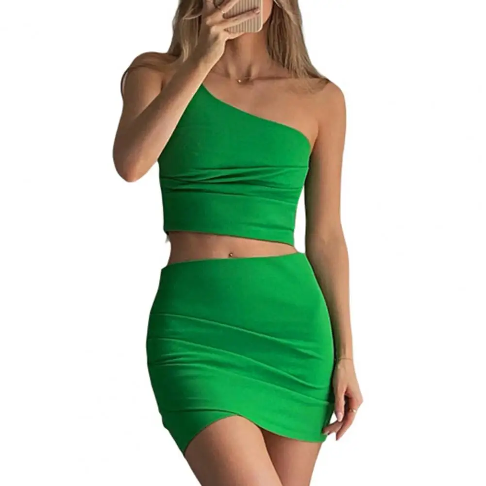 2 Pcs/Set Women Cropped Top Skirt Set Mini Skirt Above Knee Sexy Slim Fit One Shoulder Sleeveless Tank Top Skirt Suit Female
2 Pcs/Set Women Cropped Top Skirt Set Mini Skirt Above Knee Sexy Slim Fit One Shoulder Sleeveless Tank Top Skirt Suit Female