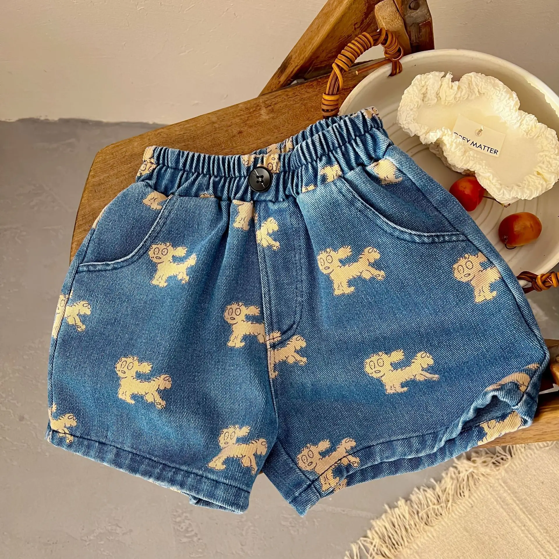 2022 Summer New Children Denim Shorts Boys Cute Cartoon Print Shorts Baby Girl Short Jean Pants Soft Denim Kids Beach Shorts
2022 Summer New Children Denim Shorts Boys Cute Cartoon Print Shorts Baby Girl Short Jean Pants Soft Denim Kids Beach Shorts