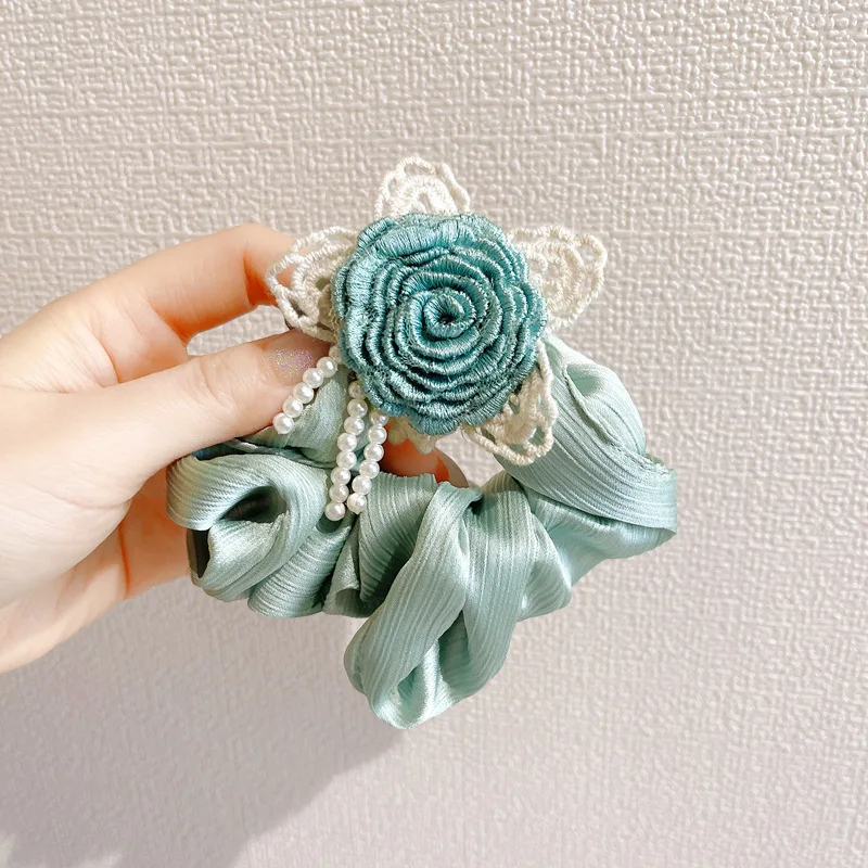 Retro Camellia Flower Hair Ties Ins Hair Scrunchies Pearl Korean Elastic Hair Bands Braided Headband Wedding Hair Accessories
Retro Camellia Flower Hair Ties Ins Hair Scrunchies Pearl Korean Elastic Hair Bands Braided Headband Wedding Hair Accessories