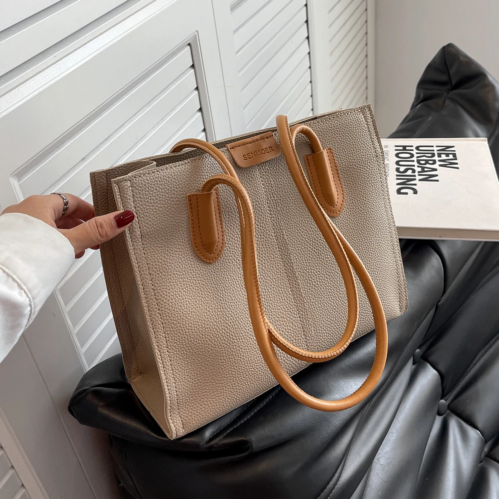 Korean Style Large Capacity Shoulder Tote Bags For Women 2022 Trend Fashion Grained PU Leather Brand Designer Ladies Handbags
Korean Style Large Capacity Shoulder Tote Bags For Women 2022 Trend Fashion Grained PU Leather Brand Designer Ladies Handbags