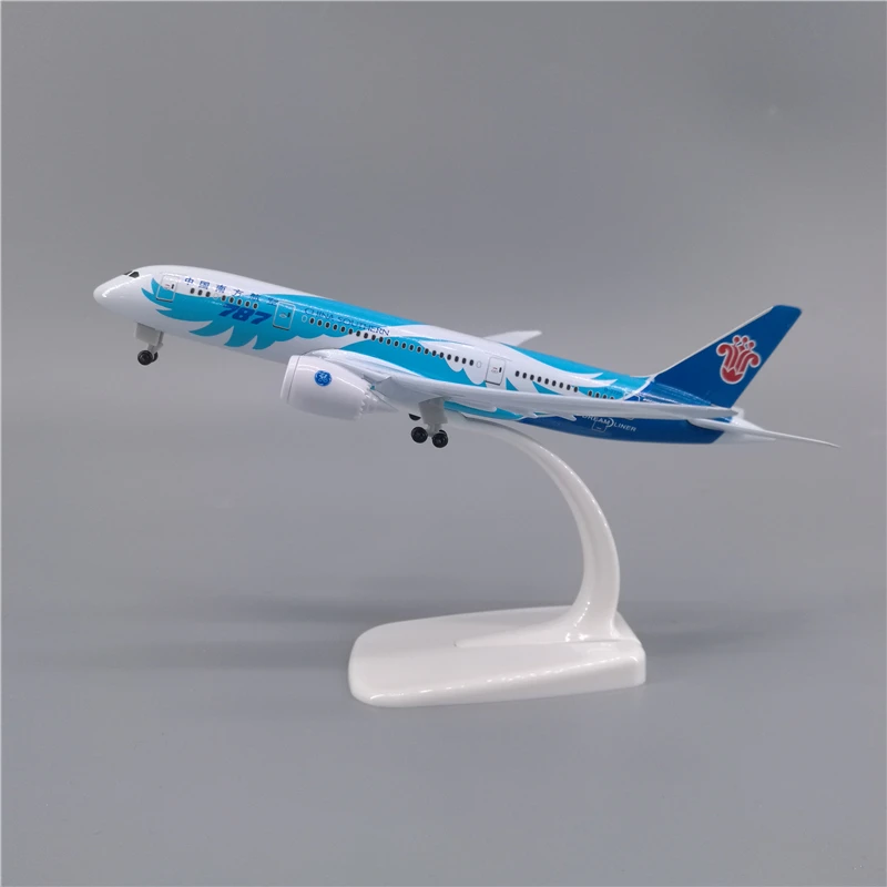 18*20cm Air China Southern Airlines Boeing 787 B787 Airways Airplane Model Plane Model Diecast Aircraft w Wheels Alloy Metal
18*20cm Air China Southern Airlines Boeing 787 B787 Airways Airplane Model Plane Model Diecast Aircraft w Wheels Alloy Metal