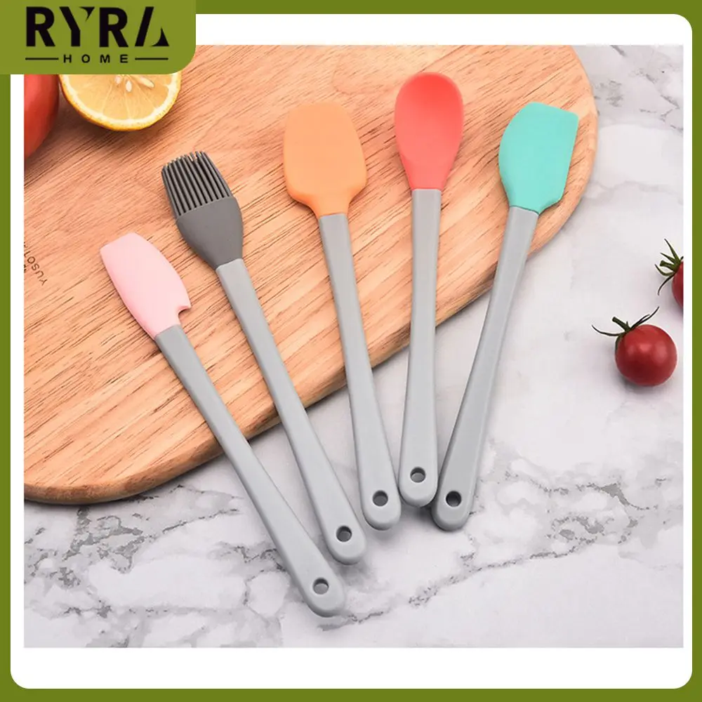 Colored 5-piece Spatula Suitable For Various Scenarios Integrated Molding Silicone Scraper Apply Evenly Silicone Kitchenware
Colored 5-piece Spatula Suitable For Various Scenarios Integrated Molding Silicone Scraper Apply Evenly Silicone Kitchenware