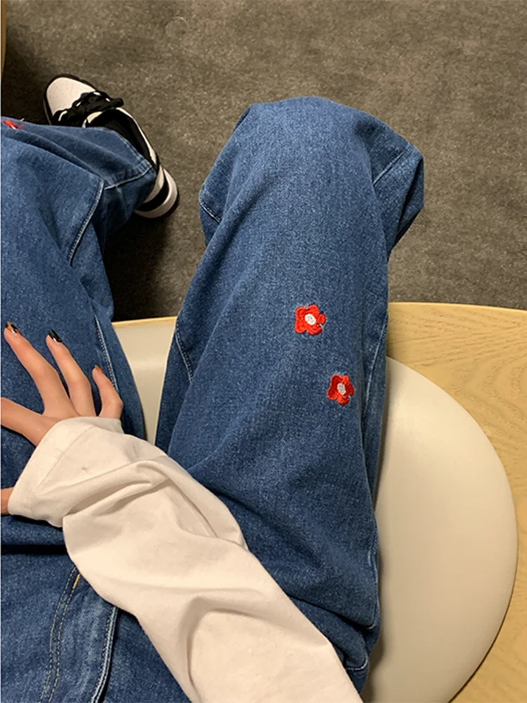 Vintage High Waist Blue Women Jeans 2022 Chic Design Embroidery Baggy Straight Jean Pants Street Female Wide Leg Denim Trouser
Vintage High Waist Blue Women Jeans 2022 Chic Design Embroidery Baggy Straight Jean Pants Street Female Wide Leg Denim Trouser