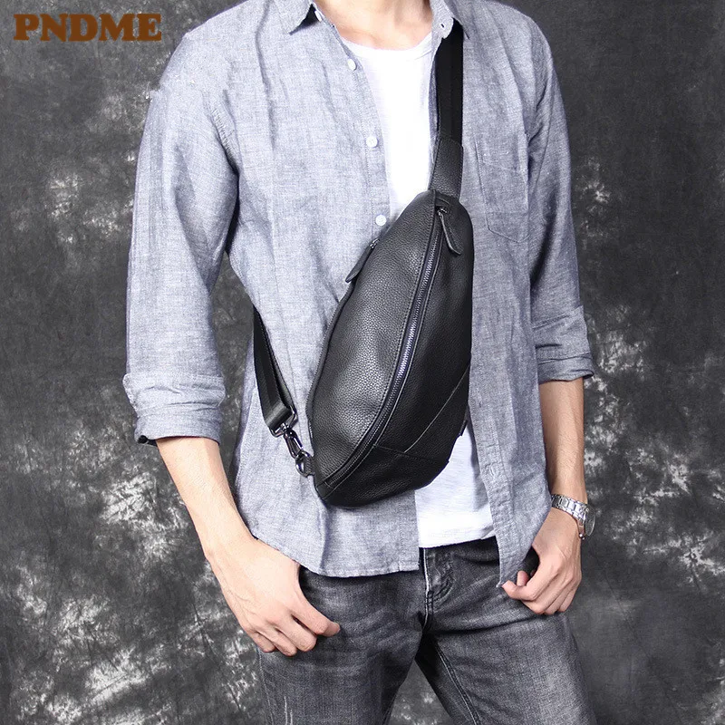 Fashion casual genuine leather men's chest bag designer soft real cowhide daily light black sport small shoulder crossbody bags
Fashion casual genuine leather men's chest bag designer soft real cowhide daily light black sport small shoulder crossbody bags