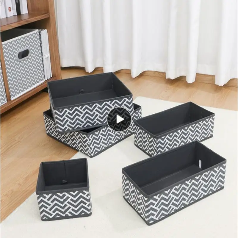 Made Of Fabric Storage Basket Cartoon Pattern Has A Beautiful Appearance Office Stationery Organizer Soft And Easy To Fold
Made Of Fabric Storage Basket Cartoon Pattern Has A Beautiful Appearance Office Stationery Organizer Soft And Easy To Fold