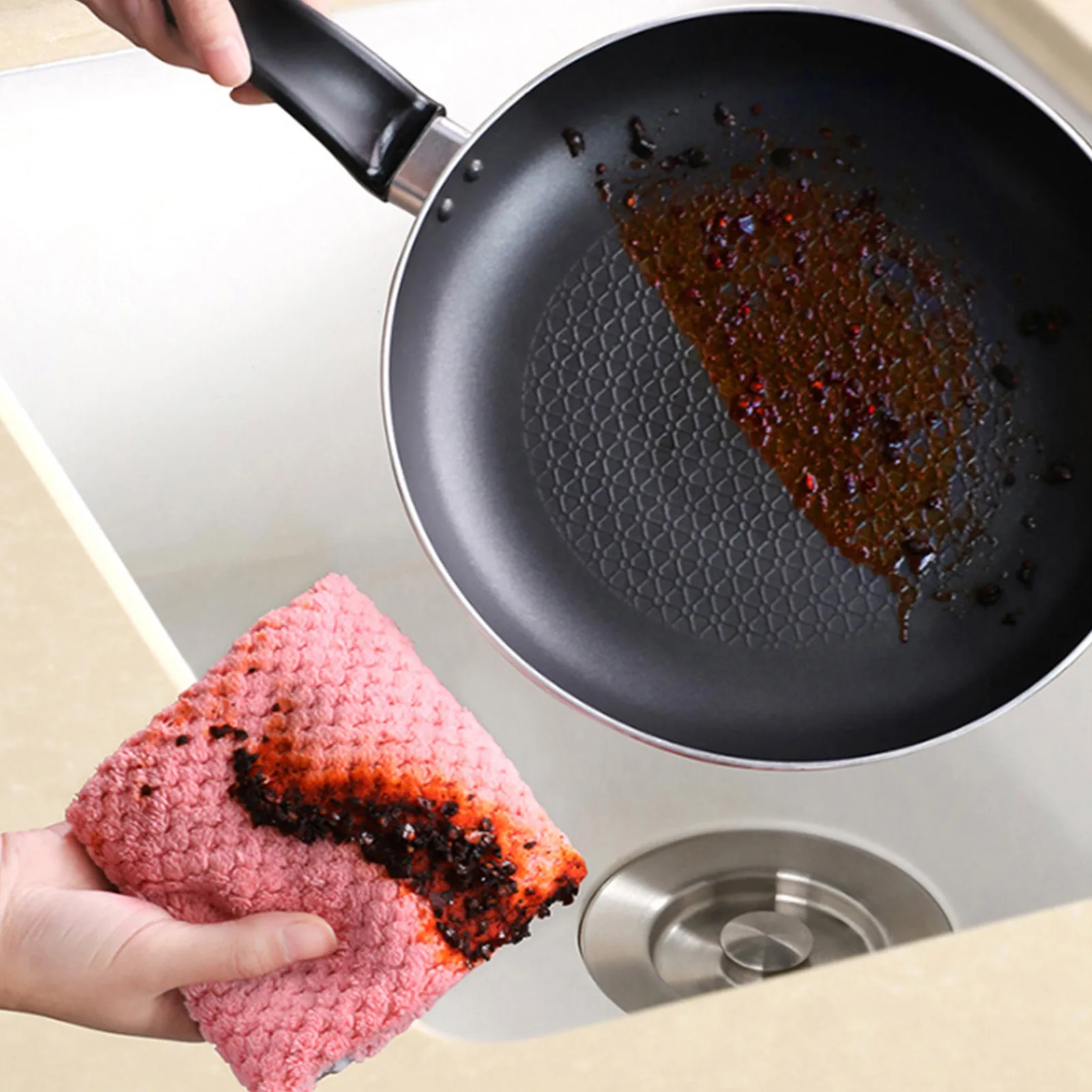 New Kitchen Dish Cloth Dish Towels Easy Washing Kitchen Rag Non-Stick Oil Thickened Table Cleaning Cloth Absorbent Scouring Pad
New Kitchen Dish Cloth Dish Towels Easy Washing Kitchen Rag Non-Stick Oil Thickened Table Cleaning Cloth Absorbent Scouring Pad