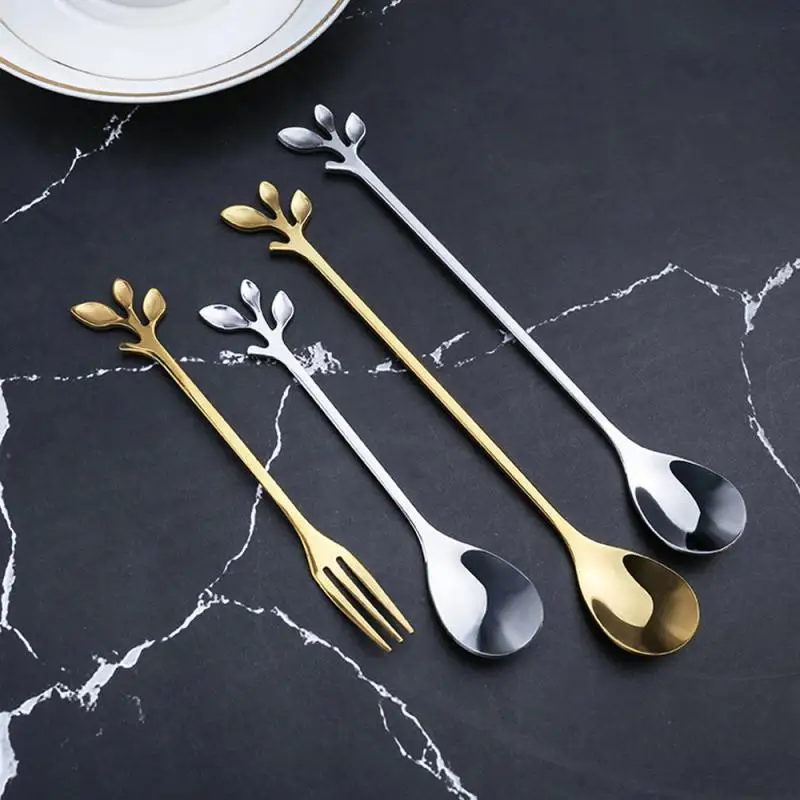 

Christmas Spoons Stainless Steel TeaSpoons Creative Elk Coffee Spoon For Ice Cream Dessert Scoop Tableware Cutlery New Year Gift