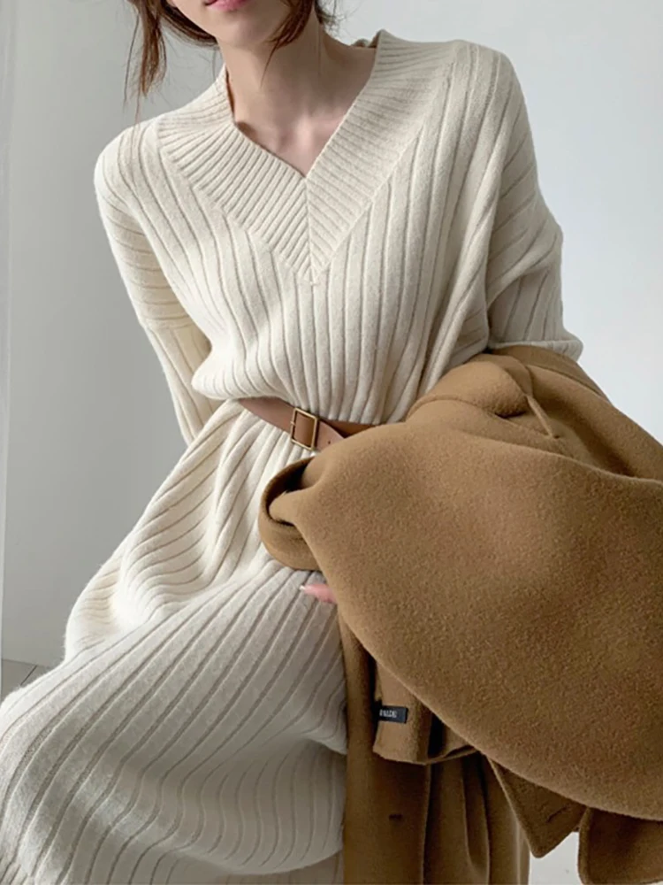 

Женское винтажное трикотажное платье-свитер с длинным рукавом и v-образным вырезом, облегающее элегантное корейское платье средней длины на осень и зиму