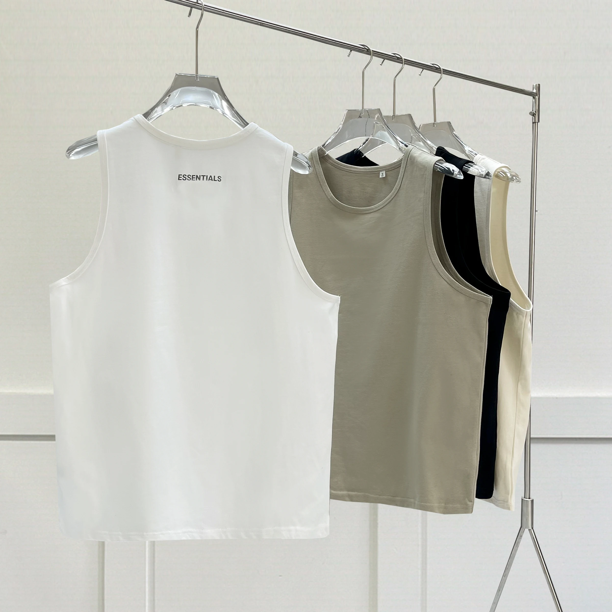 New double thread ESSENTIALS vest sleeveless inside take sports summer men's and women's couples money off the shelf
New double thread ESSENTIALS vest sleeveless inside take sports summer men's and women's couples money off the shelf