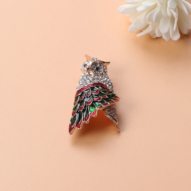 Handsome cape enamel pin rhinestone couple owl brooch animal brooch ladies men's clothes scarf buckle collar jewelry pin
Handsome cape enamel pin rhinestone couple owl brooch animal brooch ladies men's clothes scarf buckle collar jewelry pin