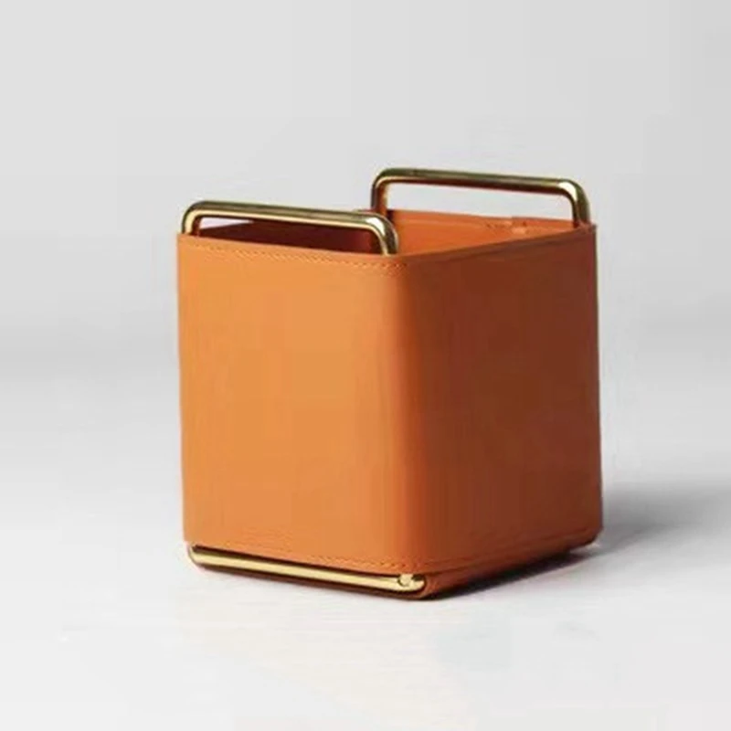 PU Leather Simple Cosmetic Storage Box Ladies Dressing Table Desktop Storage Box Household Iron Ornaments
PU Leather Simple Cosmetic Storage Box Ladies Dressing Table Desktop Storage Box Household Iron Ornaments