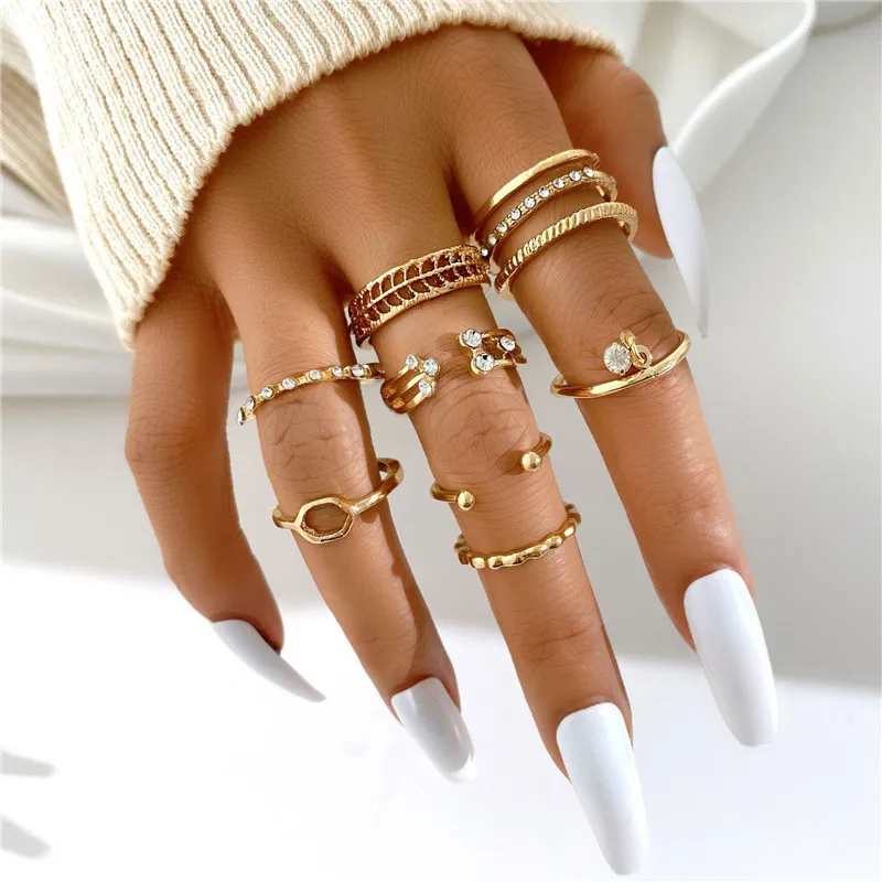 TOBILO Handmade Gold Color Crystal Ring AAA CZ Zirconia Engagement Wedding Band Rings for Women Men Finger Party Jewelry
TOBILO Handmade Gold Color Crystal Ring AAA CZ Zirconia Engagement Wedding Band Rings for Women Men Finger Party Jewelry