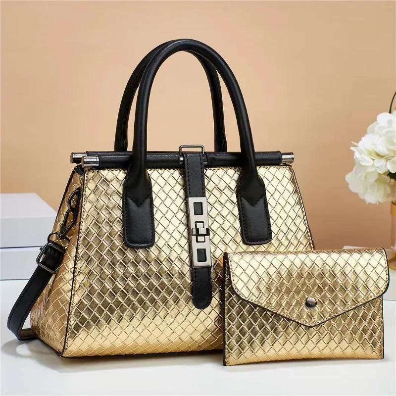 New Bright Leather Women's Handbag Large Capacity One Shoulder Crossbody Bag High Quality Woven Leather Women's Bag with Purse
New Bright Leather Women's Handbag Large Capacity One Shoulder Crossbody Bag High Quality Woven Leather Women's Bag with Purse