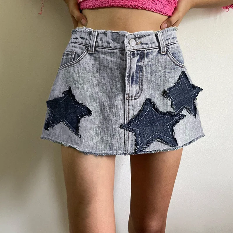 Casual skir,2023 Color-blocking five-pointed star patch denim skirt New Spicy Girls show leg length A-swing low waist skirt 
Casual skir,2023 Color-blocking five-pointed star patch denim skirt New Spicy Girls show leg length A-swing low waist skirt