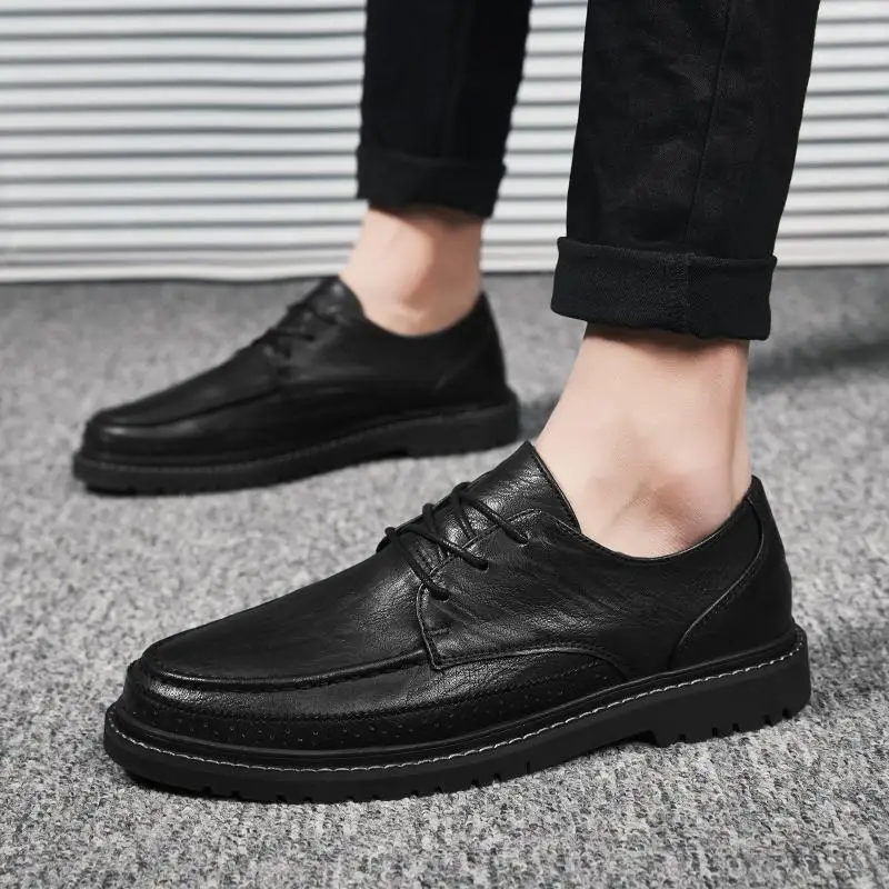Men's Shoes Spring New Men's Casual Leather Shoes British Style Soft Bottom Business Wedding Bridegroom Shoes Young Men's Lucky
Men's Shoes Spring New Men's Casual Leather Shoes British Style Soft Bottom Business Wedding Bridegroom Shoes Young Men's Lucky
