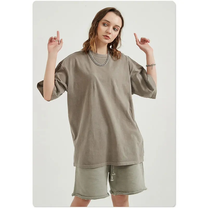 CHICVOY Short Sleeve Tee Men Harajuku Streetwear Women Solid Vintage T Shirt Distressed Hip Hop Loose Tshirts Unisex Tops Cotton
CHICVOY Short Sleeve Tee Men Harajuku Streetwear Women Solid Vintage T Shirt Distressed Hip Hop Loose Tshirts Unisex Tops Cotton