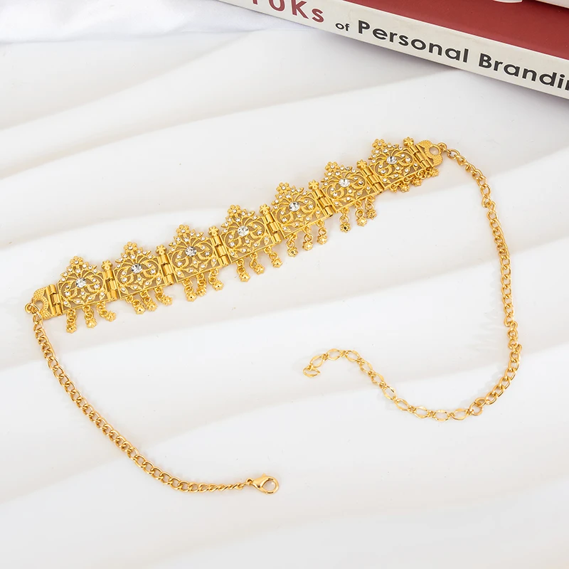 Luxury Moroccan Vintage Rhinestone Hair Chain Wedding Caftan Hair Jewelry Hollow Pattern Coin for Women Metallic Gold Color
Luxury Moroccan Vintage Rhinestone Hair Chain Wedding Caftan Hair Jewelry Hollow Pattern Coin for Women Metallic Gold Color