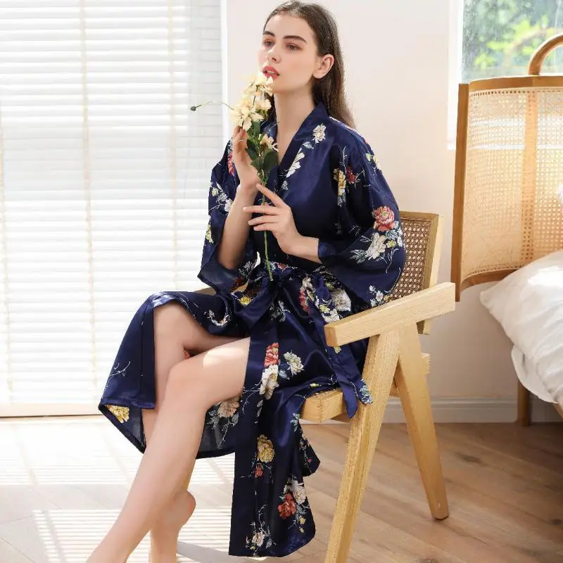 Half Sleeve Print Flower Kimono Robe Summer New Women SATIN Bathrobe Gown Intimate Lingerie Casual Long Home Dressing Gown
Half Sleeve Print Flower Kimono Robe Summer New Women SATIN Bathrobe Gown Intimate Lingerie Casual Long Home Dressing Gown