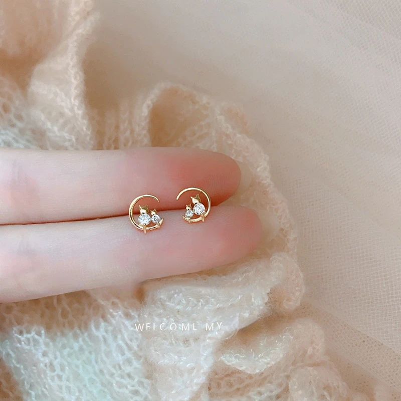 Crescent Trendy Rabbit Moon Stud Earrings For Women New Fashion Small Invisible Simplicity Girl Starry Sky Style Jewelry
Crescent Trendy Rabbit Moon Stud Earrings For Women New Fashion Small Invisible Simplicity Girl Starry Sky Style Jewelry