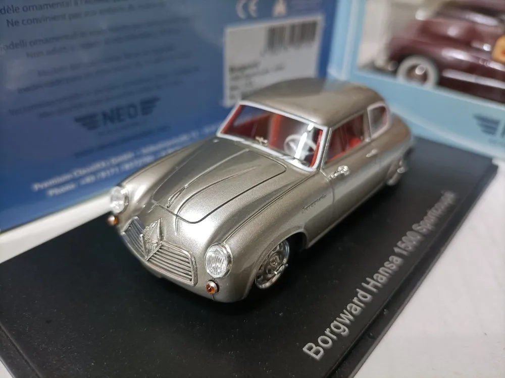 

Neo 1:43 For Borgward Hansa 1500 Sport Coupe Classic Cars Limited Edition Resin Metal Static Car Model Toy Gift