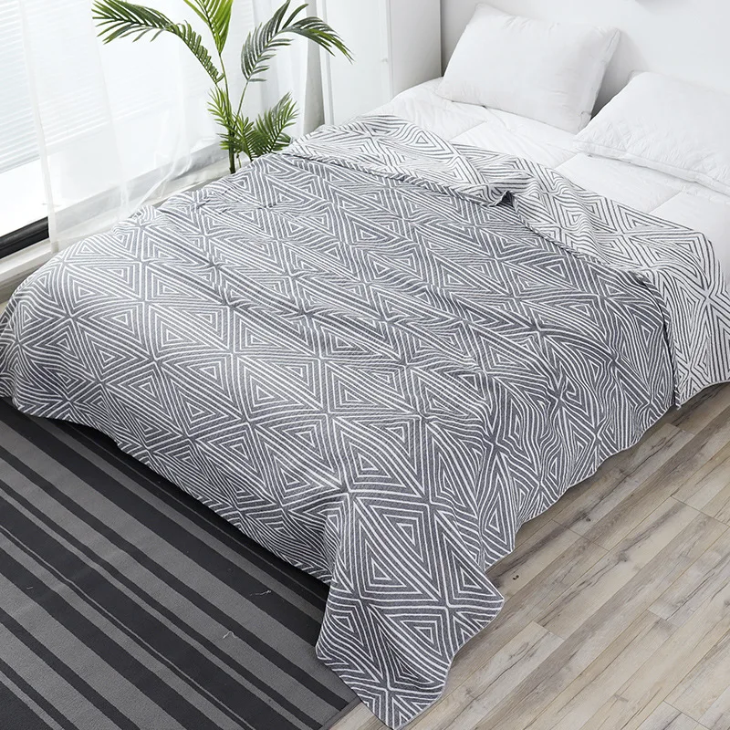 Junwell 100% Cotton Muslin Thin Summer Blanket Bed Sofa Cover Auspicious Clouds Design Gauze Large Soft Throw Blanket
Junwell 100% Cotton Muslin Thin Summer Blanket Bed Sofa Cover Auspicious Clouds Design Gauze Large Soft Throw Blanket