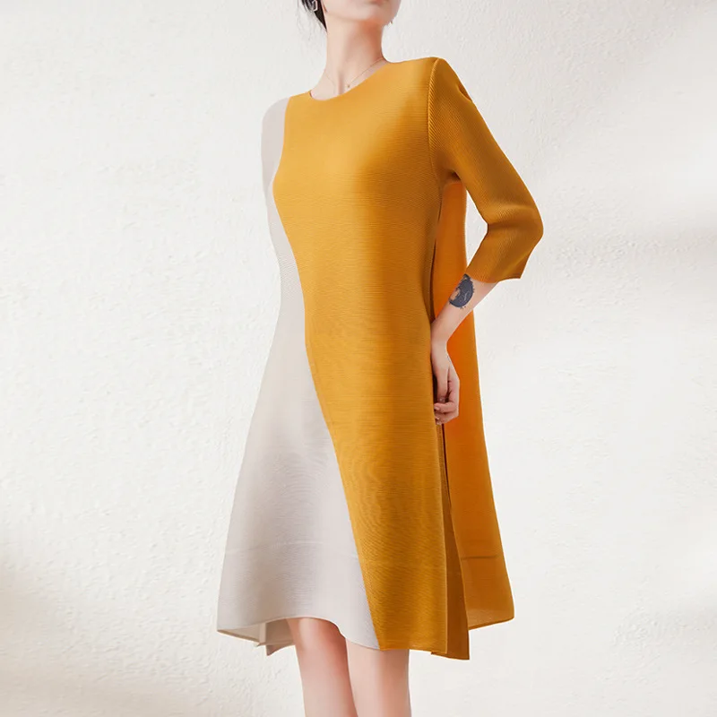 Pleated Dress Women's 2022 Autumn New High-end Loose Plus Size Temperament Slimming Belly-covering Age-reducing Long Skirt
Pleated Dress Women's 2022 Autumn New High-end Loose Plus Size Temperament Slimming Belly-covering Age-reducing Long Skirt