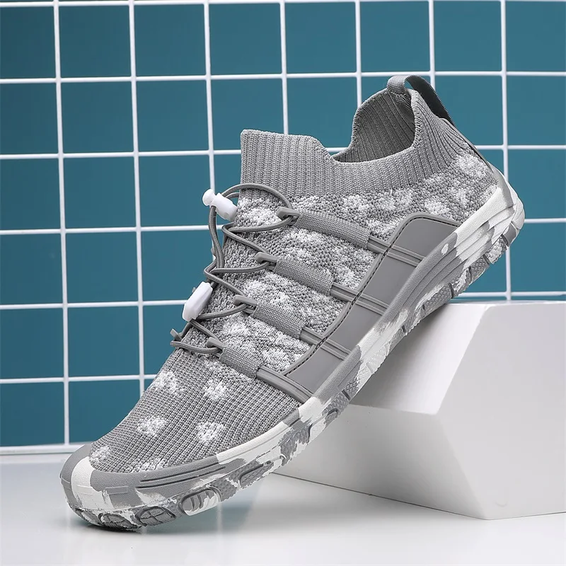 New Couple Models Breathable Light And Soft Mesh Indoor Multi-Function Cycling Fitness Swimming Shoes 36-47 Factory Outlet
New Couple Models Breathable Light And Soft Mesh Indoor Multi-Function Cycling Fitness Swimming Shoes 36-47 Factory Outlet